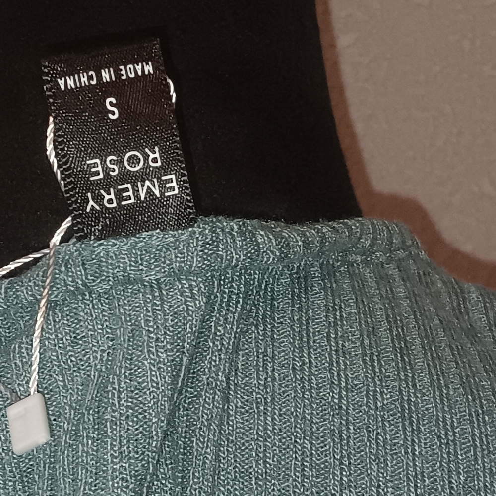 Light Blue Ribbed Top - Picture 3 of 5